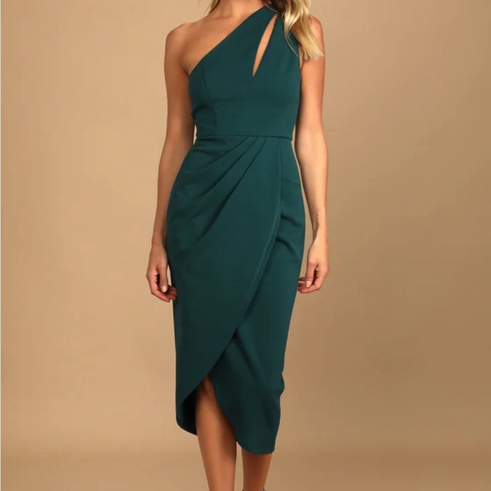 Hunter Green One-Shoulder Cutout Asymmetrical Dress!